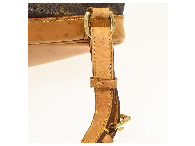 Louis Vuitton Vintage Montsouris Monogram Canvas MM Marron - vue 6