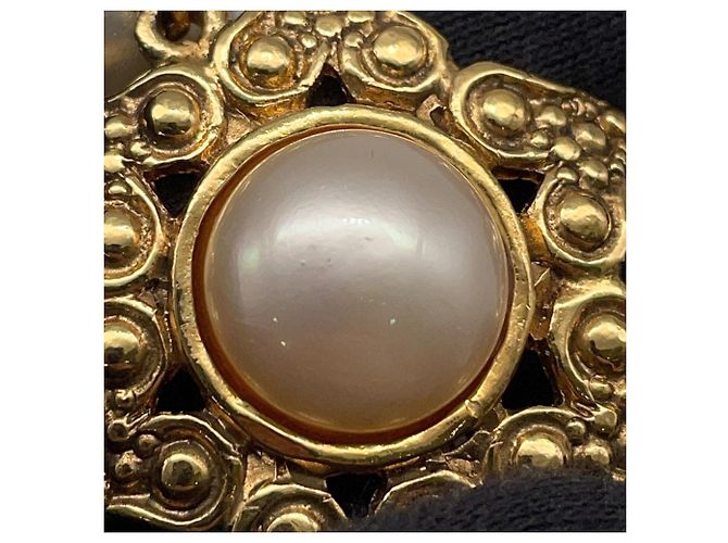 Chanel Faux Pearl Necklace White Golden - view 6