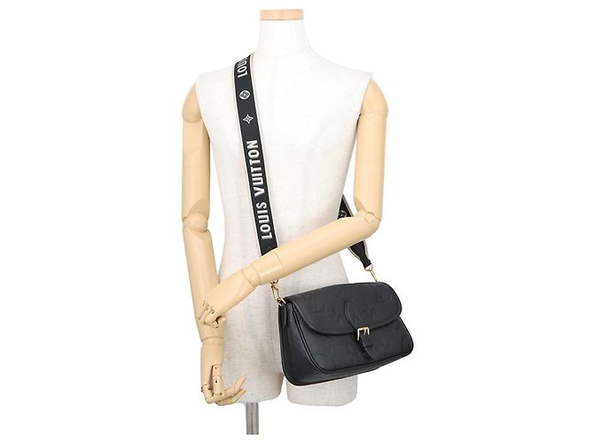 Borsa a Spalla Louis Vuitton Monogram Empreinte Diane Nero Porpora - vista 5