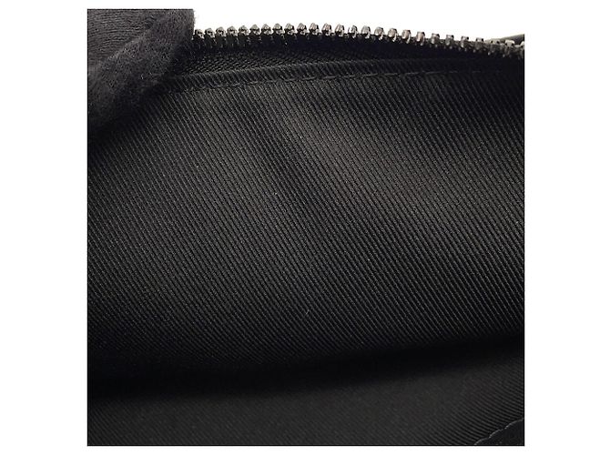 Louis Vuitton Monogram Shadow Discovery Bumbag PM Nero - vista 10