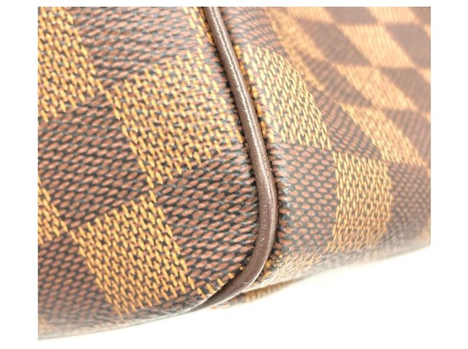 Borsa Louis Vuitton Trevi PM Marrone - vista 4