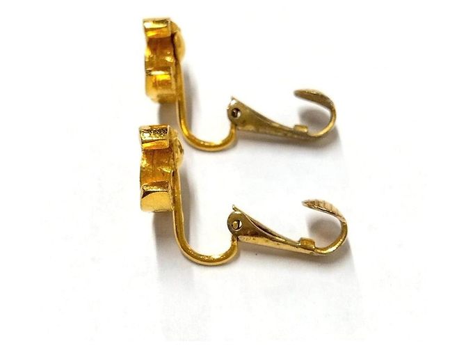 Timeless Orecchini Chanel Coco Mark 233 Vintage Gold Clip D'oro - vista 3