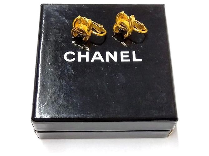 Timeless Orecchini Chanel Coco Mark 233 Vintage Gold Clip D'oro - vista 7