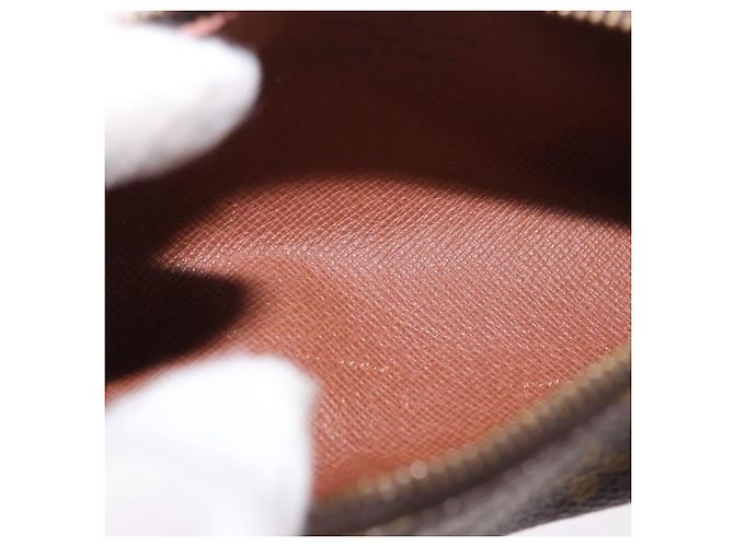 Louis Vuitton Papillon Pochette Monogram Canvas Mini Castaño - vista 5