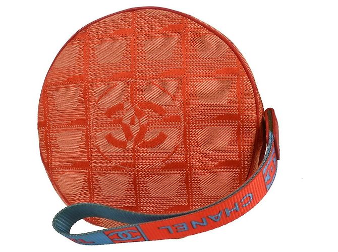 Pochette da polso rotonda Chanel Travel Line Nylon Arancione - vista 2
