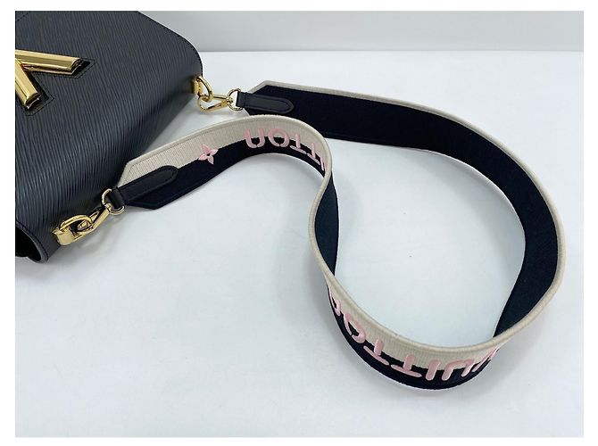 Louis Vuitton Twist MM Shoulder Bag Black - view 9