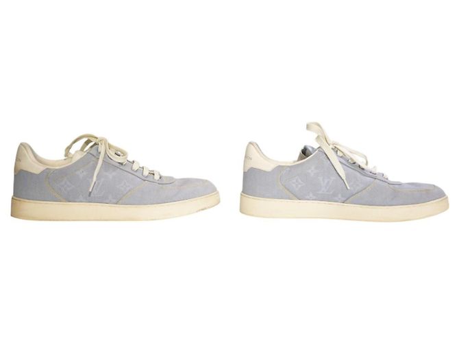 Louis Vuitton Rivoli Sneakers in Denim Monogram Blu - vista 3
