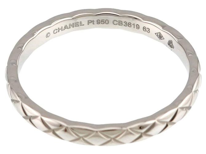 Anello Chanel Coco Crush Small SM #63 in Platino - vista 3