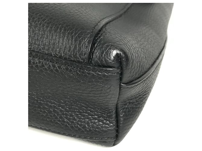 Borsa Louis Vuitton in pelle Taurillon Dorian Nero - vista 6