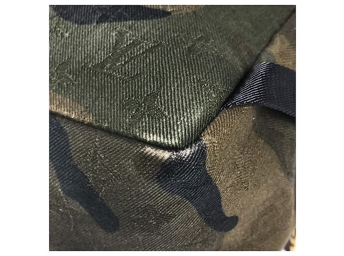 Zaino Louis Vuitton Camouflage Apollo Verde - vista 8