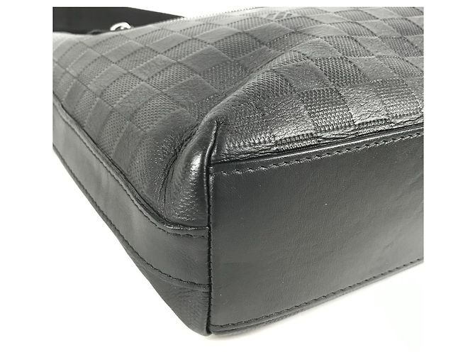 Borsa Louis Vuitton Damier Infini Calypso MM Nero - Ansicht 7
