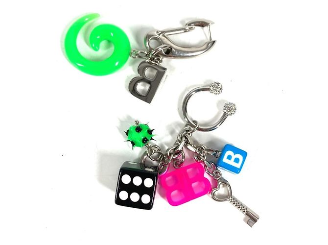 Balenciaga Ohrringe mit mehrfarbigen Strasssteinen Silber Mehrfarben - Ansicht 6