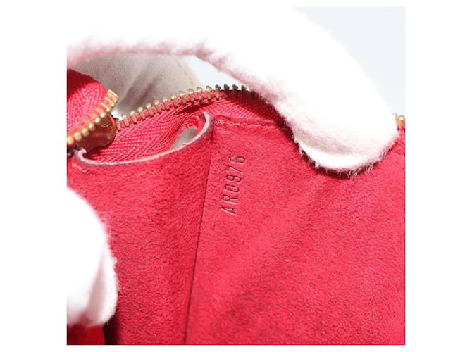 Louis Vuitton Pochette Accessoires Epi Medium Rosso - vista 7