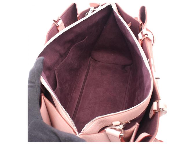 Borsa 2-Way Louis Vuitton Lockmeet Rosa - vista 3