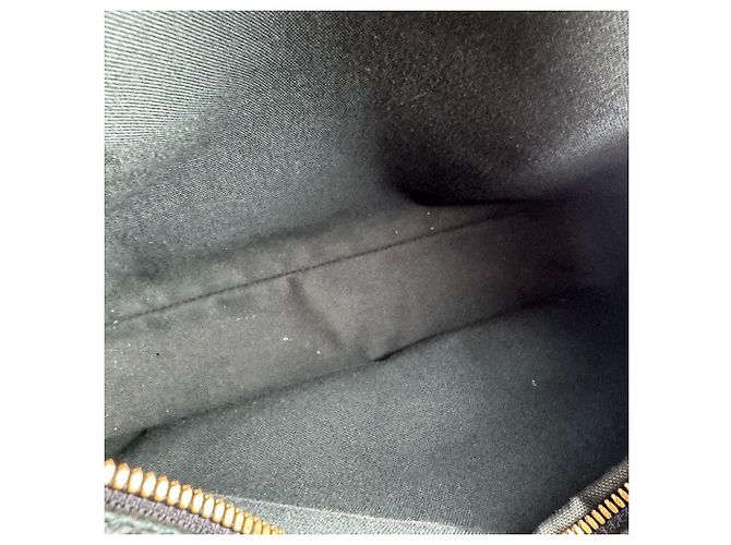 Borsa a tracolla Louis Vuitton Taiga Reporter PM - vista 6