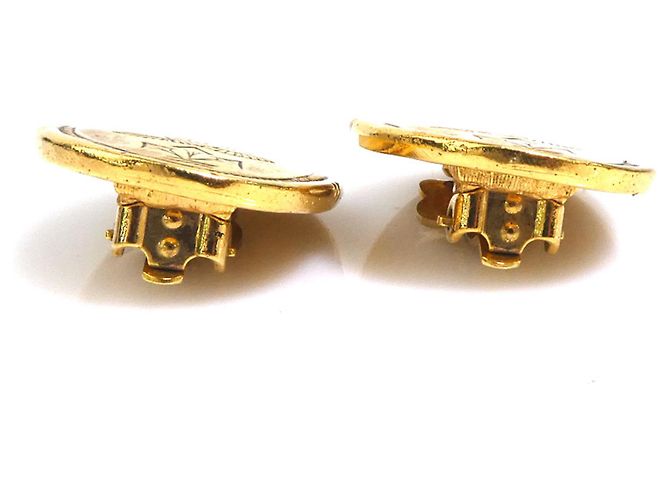 Orecchini a clip in metallo dorato Chanel D'oro - vista 4