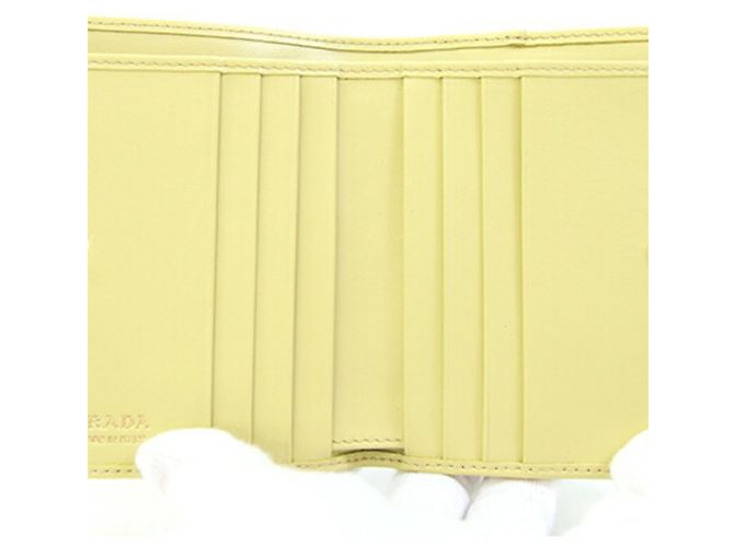 Cartera bi-fold Prada de cuero amarilla Amarillo - vista 4