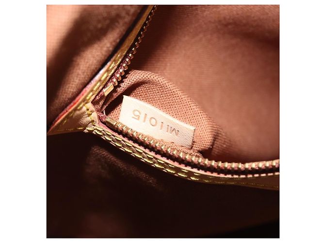 Louis Vuitton Batignolles Monogram Canvas Vertical Marrone - vista 7