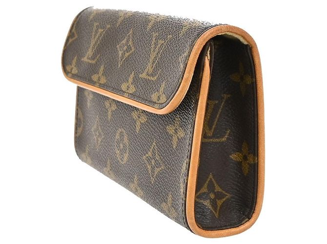 Louis Vuitton Florentine Waist Monogram Canvas medium Marrom - vista 3