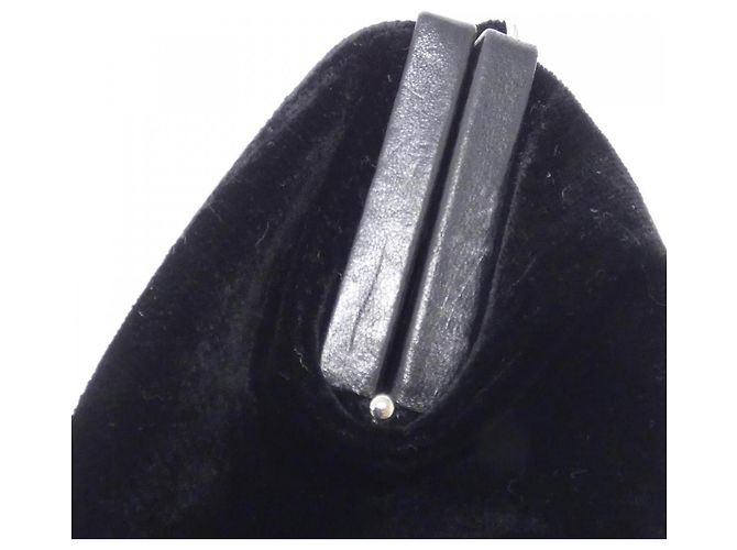 Borsa a tracolla Chanel in velluto nero - vista 5