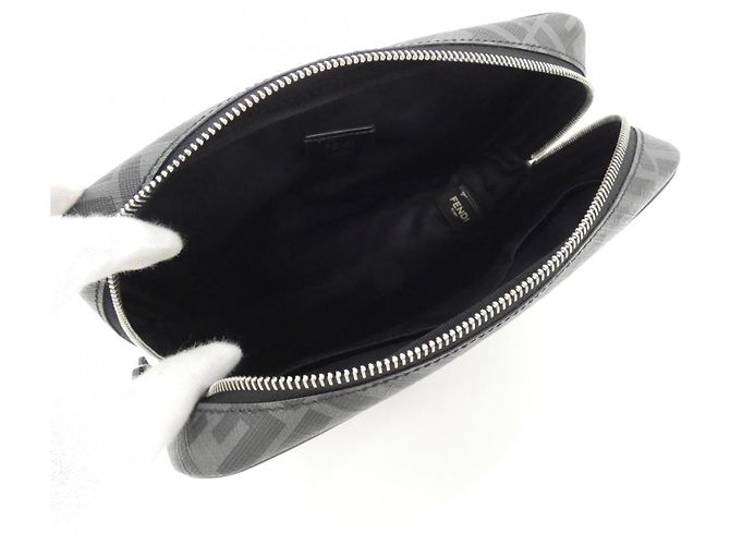 Fendi 7N0116 AGLR Pouch Schwarz Beschichtetes Canvas - Ansicht 5