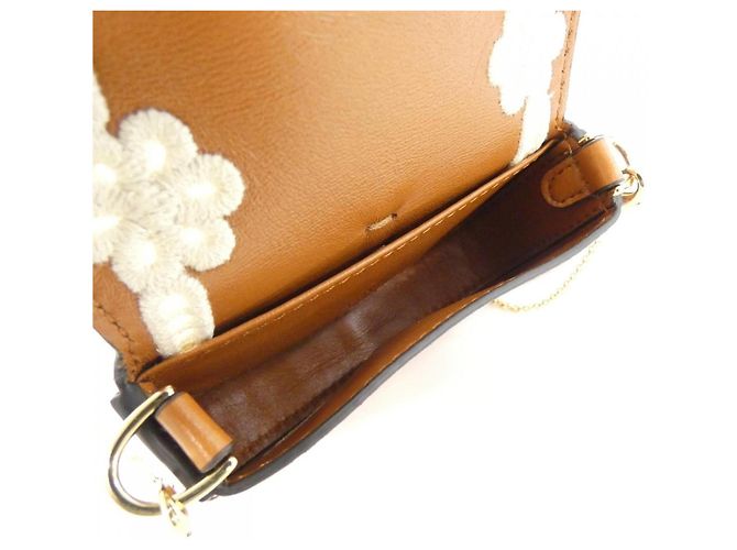 Charm Nano Baguette Fendi Marrone - vista 5