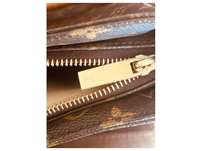 Borsa Louis Vuitton Looping GM Monogramma - vista 10