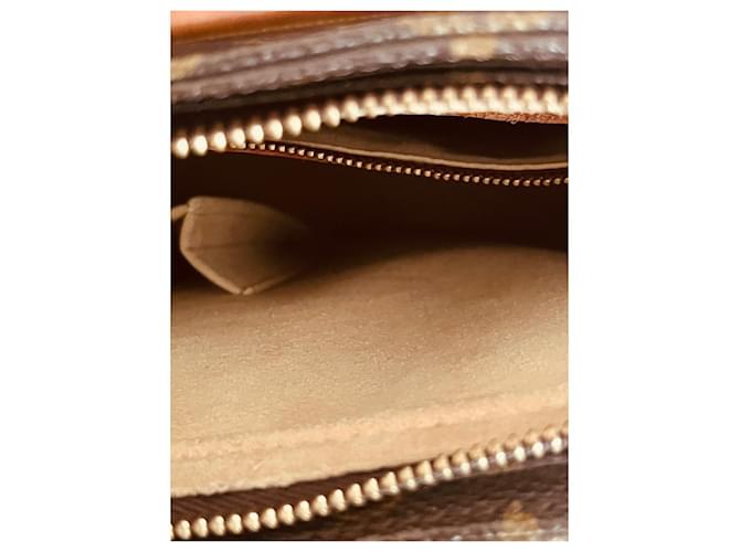 Borsa Louis Vuitton Looping GM Monogramma - vista 11