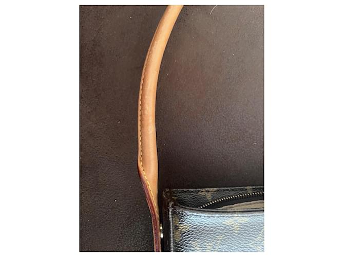 Borsa Louis Vuitton Looping GM Monogramma - vista 14