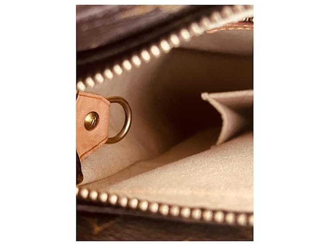 Borsa Louis Vuitton Looping GM Monogramma - vista 8