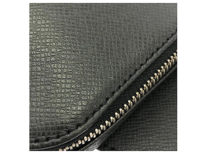 Borsa a tracolla Louis Vuitton Taiga Avenue Nero - vista 7