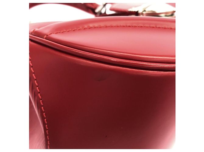 Borsa Louis Vuitton Epi Sac Montaigne Rosso - vista 3