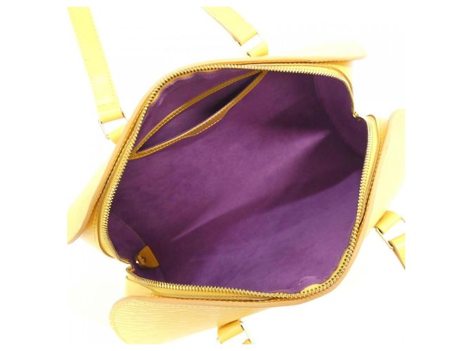 Borsa Louis Vuitton Epi Soufflot M52229 Giallo - vista 10