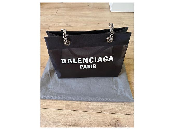 Balenciaga Borsa Tote in Tela Nera con Catene Nero - vista 2
