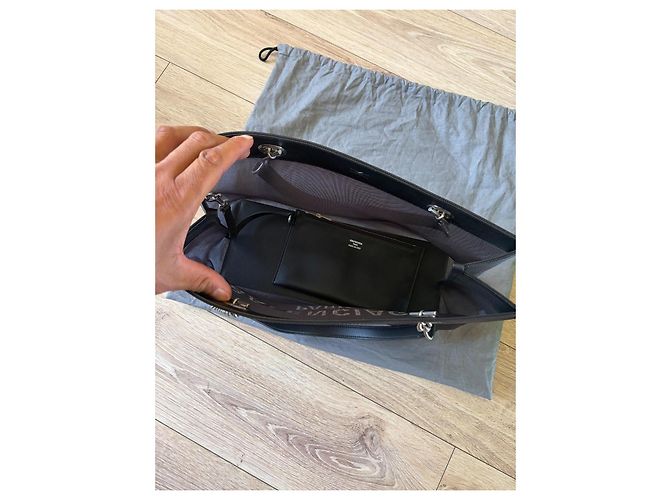 Balenciaga Borsa Tote in Tela Nera con Catene Nero - vista 6