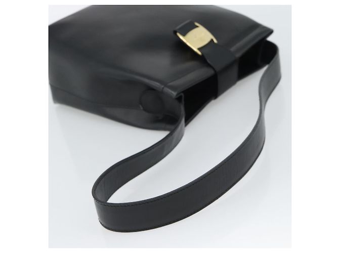 Salvatore Ferragamo Vala Shoulder Bag Leather Black Gold Auth ka5045 Golden - view 7