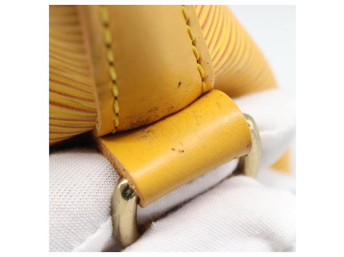 Borsa a tracolla LOUIS VUITTON Epi Noe Tassili Yellow M44009 LV Auth ka5048 - vista 12