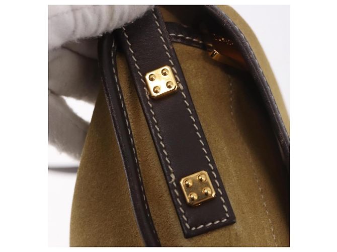 LOEWE Anagram Shoulder Bag Suede Beige Gold Auth 190571 D'oro - vista 18