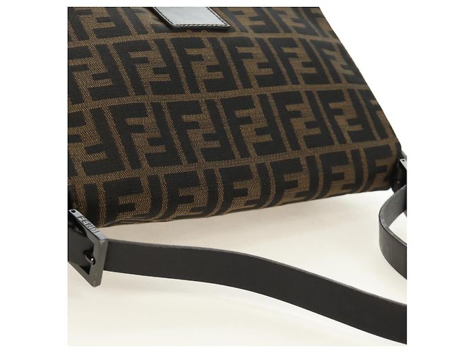FENDI Zucca Canvas Mamma Baguette Shoulder Bag Black Brown Auth 189272V Marrone Nero - vista 14