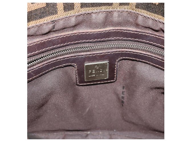 FENDI Zucca Canvas Mamma Baguette Shoulder Bag Marrone Nero Autentica 190254A - vista 17