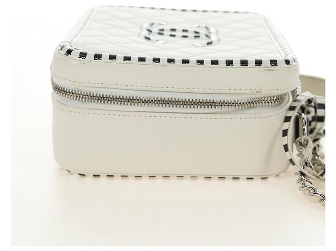 CHANEL CC Figley Matelasse Chain Bag Caviar Skin White Silver CC Auth 189075SM Argento Bianco - vista 4
