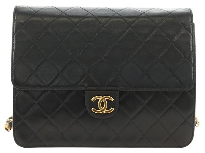 CHANEL Matelasse Chain Shoulder Bag Lamb Skin Black Gold CC Auth 189753V Nero D'oro - vista 13