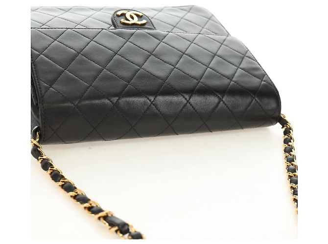 CHANEL Matelasse Chain Shoulder Bag Lamb Skin Black Gold CC Auth 189753V Nero D'oro - vista 14