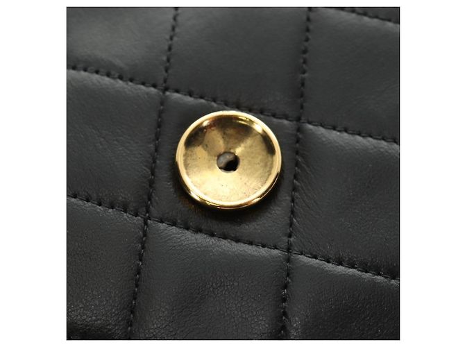 CHANEL Matelasse Chain Shoulder Bag Lamb Skin Black Gold CC Auth 189753V Nero D'oro - vista 22