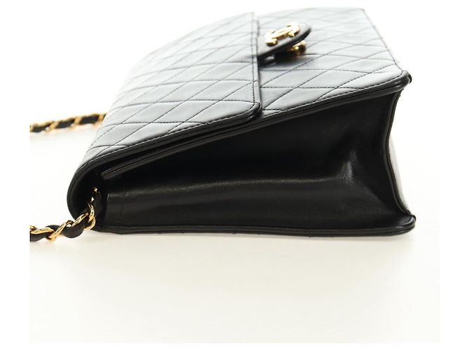 CHANEL Matelasse Chain Shoulder Bag Lamb Skin Black Gold CC Auth 189753V Nero D'oro - vista 3