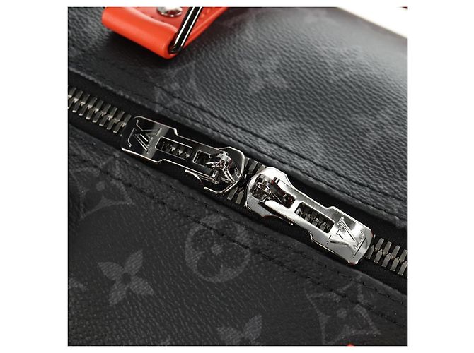 LOUIS VUITTON Monogram Eclipse Keepall Bandouliere 45 M15251 LV Auth 189113SAM Monogramma - vista 23