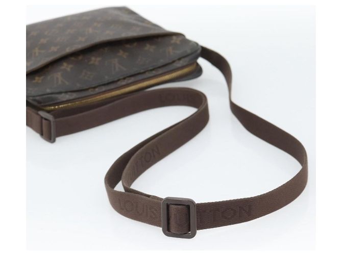 LOUIS VUITTON Bolsa de Ombro Monogram Trotteur Bobour M97037 LV Auth 189815 Monograma - vista 7