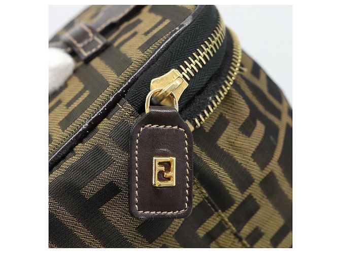 FENDI Zucca Canvas Vanity Hand Bag Black Brown Auth 189549 Marrone Nero - vista 18