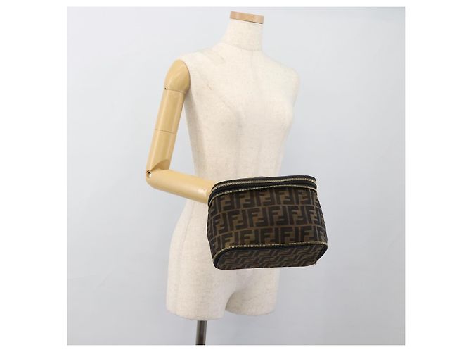 FENDI Zucca Canvas Vanity Hand Bag Black Brown Auth 189549 Marrone Nero - vista 21