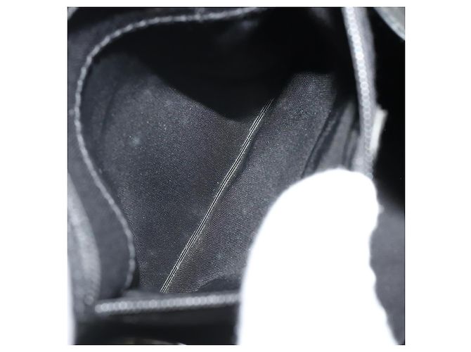 Borsa Bamboo GUCCI in pelle vernice Nera Auth 188102 Nero - vista 21